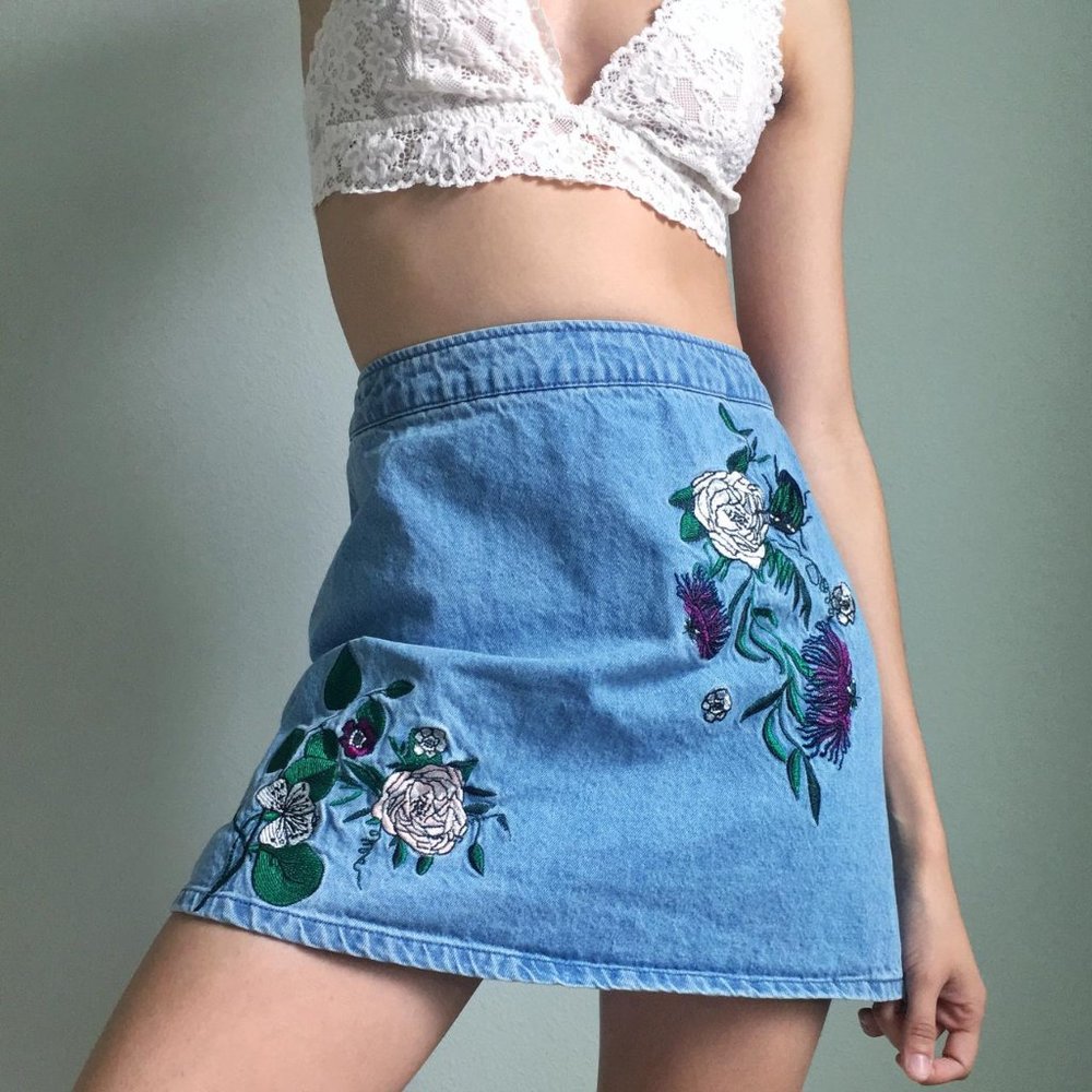 Embroidered High Waisted Denim Skirt | H&M Coachella Collection
